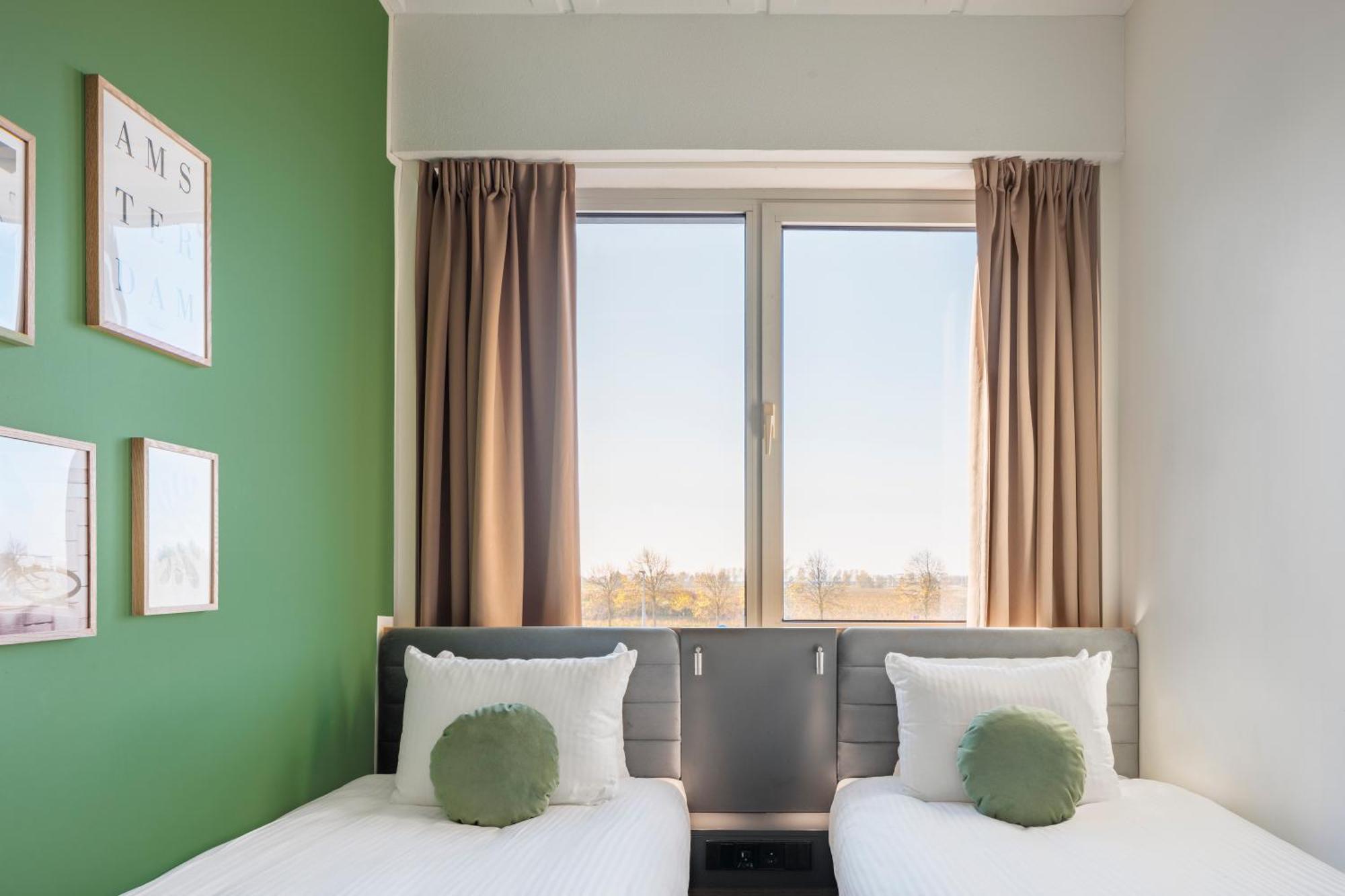 הופדורפ Maxhotel Amsterdam Airport Schiphol - Recently Renovated מראה חיצוני תמונה